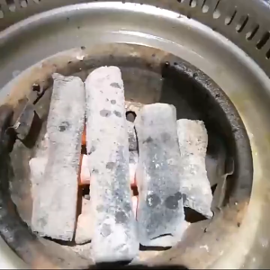 เตาย่างถ่านบาร์บีคิวสำหรับร้านอาหารปิ้งย่างบาร์บีคิวฝังโต๊ะสามารถฝังหม้อลงในโต๊ะได้ : ZBT03