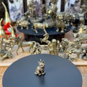 Tượng Đồng Thau Hình Con Mèo Dễ Thương - Kích Thước: 2 x 3cm