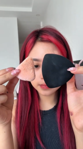 Lishu【LOVE】series limited edition Sponge  puff can be used wet or dry perfect as a gift for your loved one Gift