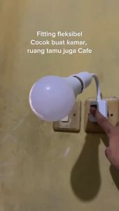 Fitting Fleksibel E27 Dengan Tombol On Off / Fiting Colokan Lampu Bohlam Flexible ( Fitting Saja )
