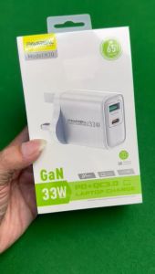 Pavareal K70 33W PD + QC 3.0 Wall Charger Adapter
