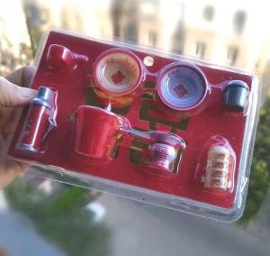 Miniature Wedding Celebration Plastic Model Kit Dower Goods Micro Scene Ornaments Toy for Home Living Room Decoration