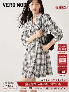 Vero Moda | Đầm Ngắn A-Line Cao Waist Vintage Họa Tiết Caro Tay Dài Ba Phân Tư