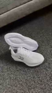 Oldiac Uniqeve - Sepatu Sneakers Running Pria Dewasa White Edition