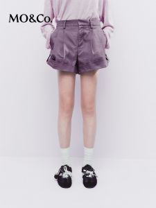 MO&Co. | Quần Short Cotton Rửa Mềm Co Giữa Cổ điển