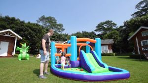 🔥READY STOCK🔥 AirMyFun Small Outdoor Inflatable Castle Water Slide Childrens Castle Amusement Park