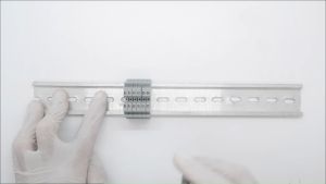 Cầu Đấu Dây Điện Nhanh Teminal Block UK 1 vào 1 ra vặn vít Lắp Tủ Điện điều khiển tự động hóa robot