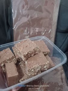 Cokelat kubus Silverqueen 500gr