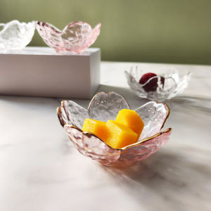 3 Pcs Glass Sauce Dish Japanese Sushi Plate Sakura Serving Dishes Peanut Butter Dish Dessert Snack Plate Creative Japanese Tools