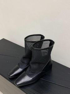 CAIZINI | Elevating Heel Square Toe Booties