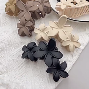 JEDAI RAMBUT WANITA WARNA DOFF MODEL 3 BUNGA KABOJA JEPITAN PREMIUM HAIR CLIP  / JEDAI BUNGA BALI