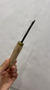 Sủi rãnh đế cho giày dép