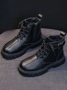 SHIPAILUO | รองเท้าบูทมาร์ตินหนังแท้เด็กชาย ฤดูหนาว 2025 รองเท้าเด็กผู้ชายสไตล์อังกฤษ รองเท้าบูทหนังแท้เด็ก รองเท้าบูทหนัง PU สำหรับเด็ก