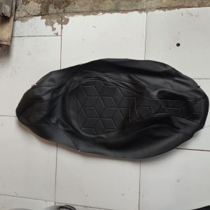 Sarung Jok Motor Langsung Pasang Sendiri Tanpa Stapless Model DIAMOND for NMAX VARIO PCX AEROX SCOOPY BEAT ADV LEXI MIOM3 FILANO FAZZIO LEXI dll