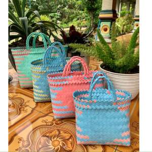Paket Hemat Tas Sedang Lurik 25 pcs