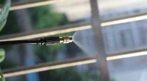 หัวพ่นหมอก หมอกละออง 20 สี 20 เมตร พร้อมวาล์วกันน้ำ 2 ต่อก๊อกน้ำ 1 ต่อก๊อกสนาม รสชาติ สี 20 เมตร