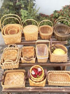 Handheld Wicker Basket Picnic Basket Fruit Basket Storage Caddy Bamboo Woven Basket Bread Eggs Small Carryall Basket Storage Basket
