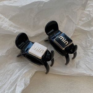 Elegant Letter Hair Claw Womens High Ponytail Fixing Tool Anti-Sagging Half-Up Hair Clip Stylish Hair Accessories