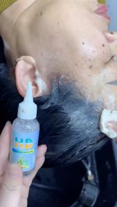 Dung Dịch Lau Sạch Màu Nhuộm Đen Đỏ Phủ Bóng .. An Toàn Không Mùi Không Kích Ứng Da ( 50ML )