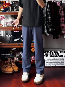 กางเกงวอร์มกีฬาชายสีน้ำเงินเข้ม กางเกงขายาวทรงตรง ทรงหลวม ทรงลำลอง ฤดูใบไม้ผลิและฤดูใบไม้ร่วง ผ้าฝ้ายผสมโพลีเอสเตอร์