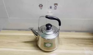 Ấm đun nước Inox Thái Lan Bền Dày nhiều kích thước có còi báo sôi an toàn