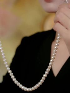 Beautiful Strong Luster Freshwater Pearl Necklace