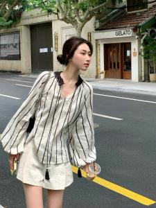 กางเกงขาสั้นผ้าลินินสีอ่อนสไตล์ญี่ปุ่นย้อนยุคเอวสูงทรงหลวมๆ กางเกงขายาวทรงหลวมๆ สไตล์ลำลองสำหรับผู้หญิง