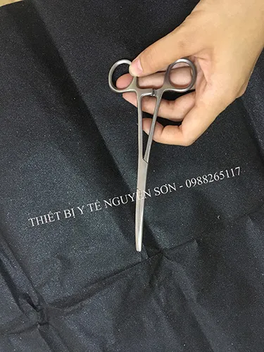 Panh,%20pen%20k%E1%BA%B9p%20b%C3%B4ng%20g%E1%BA%A1c%20d%C3%B9ng%20trong%20y%20t%E1%BA%BF%20-%20Image%201