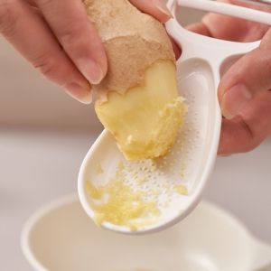 Multifunctional Kitchen Peeler Fruit And Vegetable Peeler Garlic And Ginger Paste Maker Baby Complementary Food with Teeth Grinding