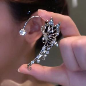 Elegant Butterfly Fairy Ear Cuffs Luxury Unique Design High-End Forest System Sweet Cool Girl Fashion Jewelry Ear Rings