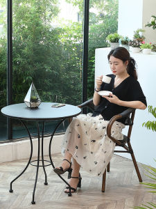 Comfortable Wicker Dining Chair for Coffee Shop And Tea House Outdoor Balcony Leisure Sitting Backrest Chair And Stool