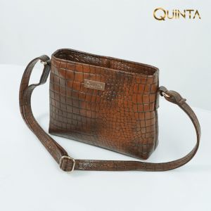 Tas Quinta free gantungan tas wanita tas kekinian  Sling bag Nazilla