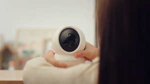 CCTV WIFI INDOOR PTZ 360 EZVIZ H6C PRO 2MP KAMERA CCTV PINTAR BERSUARA BERWARNA