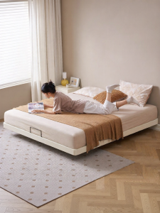 YUANSHI YUANSU | Headless Futon Bed Small Space Creamy White Floating Style