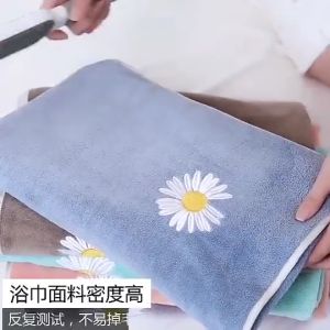 ผ้าเช็ดตัว ซับน้ำดีเยื่ยม ขนาด 140x70 ซม TYJ01 ผ้าเช็ดตัวขนเป็ต ผ้าขนหนูอาบน้ำ ผ้าขนนู่ม