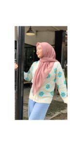 sunflowe cardigan rajut wanita jumbo korean style/baju cewek outfit keren/kardigan rajut dewasa korea style/ootd wanita hijab outfit/atasan wanita remaja ootd/baju rajut wanita terbaru lengan panjang/outer wanita korean style/jaket rajut korean style