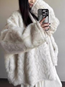 Eco-Friendly Mink Fur Jacket Womens Integrated Leather And Fur Lazy Style Shoulder Length Plush Coat V-Neck Thickened