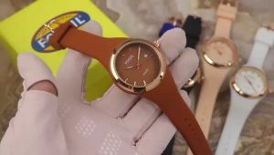 Paket Box Exclusive Jam Tangan Fashion Wanita Fos Bulat Polos VN-6488HA