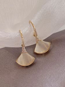 Elegant Cats Eye Stone Fan Shape Silver Earrings Womens Fashion Trend Luxury Minimalist High-End Feeling Ear Jewelry