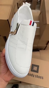 Brand GenGeGo(COD 3 Days Delivery) Formal Shoes Retro British Design Shiny Business PU Leather Wedding Shoes Slip-on & Pull-on Men Shoes