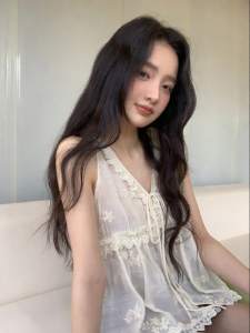 Mixd | Lace Edging Sleeveless Vest Top