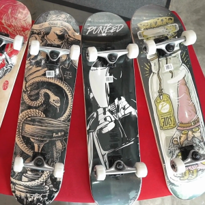 Yocaher V2 Skateboard Complete Skateboard for Teen & Adult Beginners (31" by 8.25") - Upgraded beginner-friendly Yocaher V2 skateboard