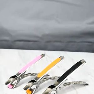 ready stock Stainless Steel Bowl Clip Heat-Resistant Clipper Kitchen Gadget Multi-Functional Household Serving Tray Clipper for Vegetables