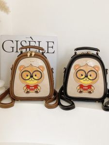 กระเป๋าเป้สะพายหลังผู้หญิงแบบลำลองสำหรับเดินทาง กระเป๋าเป้สะพายหลังขนาดเล็กทันสมัย กระเป๋าใส่หนังสือแบบอเนกประสงค์ กระเป๋าเป้สะพายหลังน่ารักสำหรับฤดูใบไม้ผลิ 2025