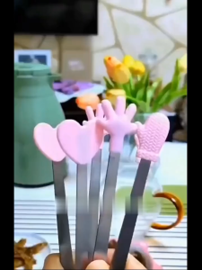 Capitan Makanan Bentuk Lucu / Tongsfood Mini Stainless Murah / Jepitan Makanan Multifungsi