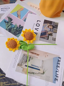 Specool® Tulip Crocheted Flower Handmade Knitted Flowers Warm Gift Teachers Day Gift Birthday Gifts