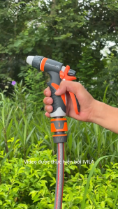 Bộ vòi xịt nước tưới cây rửa xe VPA102 kèm phụ kiện và ống dẫn nước chống gập 3 lớp vòi xịt đa năng tiện lợi tưới cây rửa xe xịt rửa sân vườn vòi tăng áp xịt rửa xe