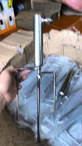 ขาร่มตกปลา ปักดิน 3 ขา ขาปักร่มชิงหลิว ขาปักร่มกันแดด ขนาดยาว 32 ซม