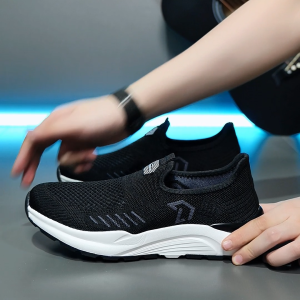 Techdoo Sepatu Slip On Pria Sepatu Selop Cowok Trendy Sepatu Fashion Daily Slop ML106