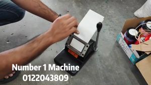 Manual Name Card Cutter，Cut Name Card With Sharp And Precise Blades // 手动名片切割机，锋利精确刀片切割名片 // Pemotong Kad Nama Manual，Potong Kad Nama Dengan Bilah Tajam Dan Tepat